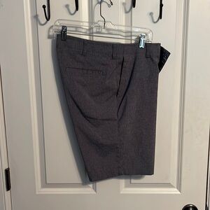 Men’s size 34 grey golf shorts